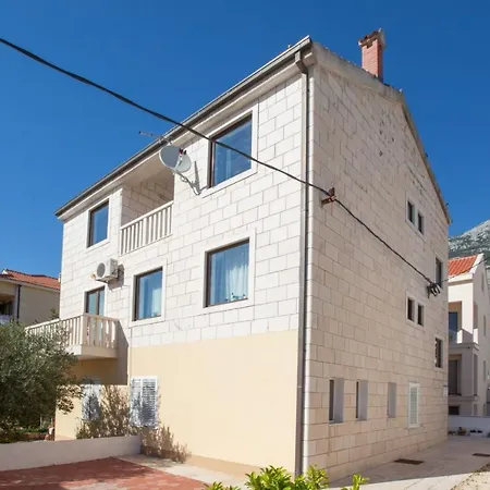 Miro 아파트 마카르스카