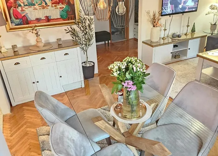 Miro 公寓 马卡尔斯卡