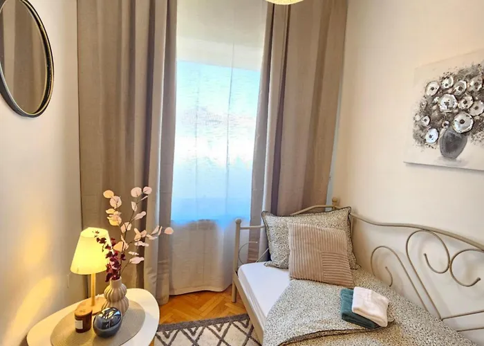 Miro 马卡尔斯卡