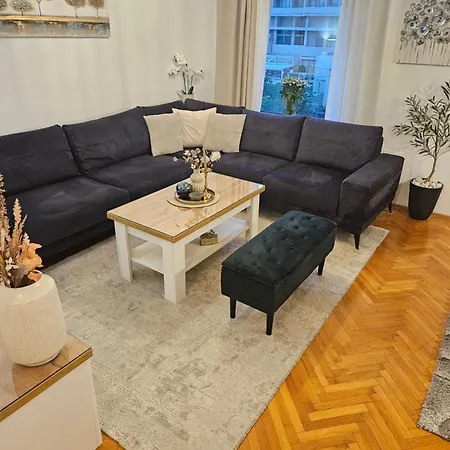 Miro Διαμέρισμα